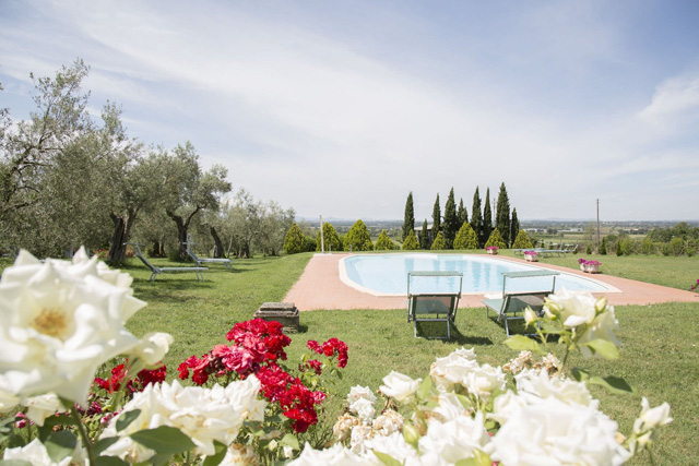 Photogallery – La Sosta di Annibale: farmhouse with swimming pool between Cortona and Lake Trasimeno