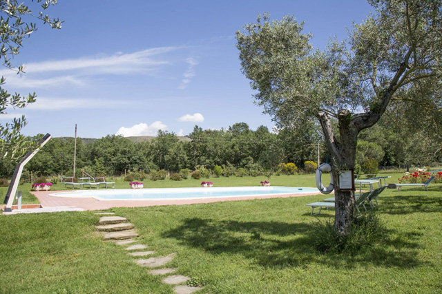 Photogallery – La Sosta di Annibale: farmhouse with swimming pool between Cortona and Lake Trasimeno